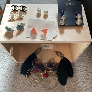 Chunky and statement jewellery pieces